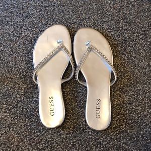Guess flip flops